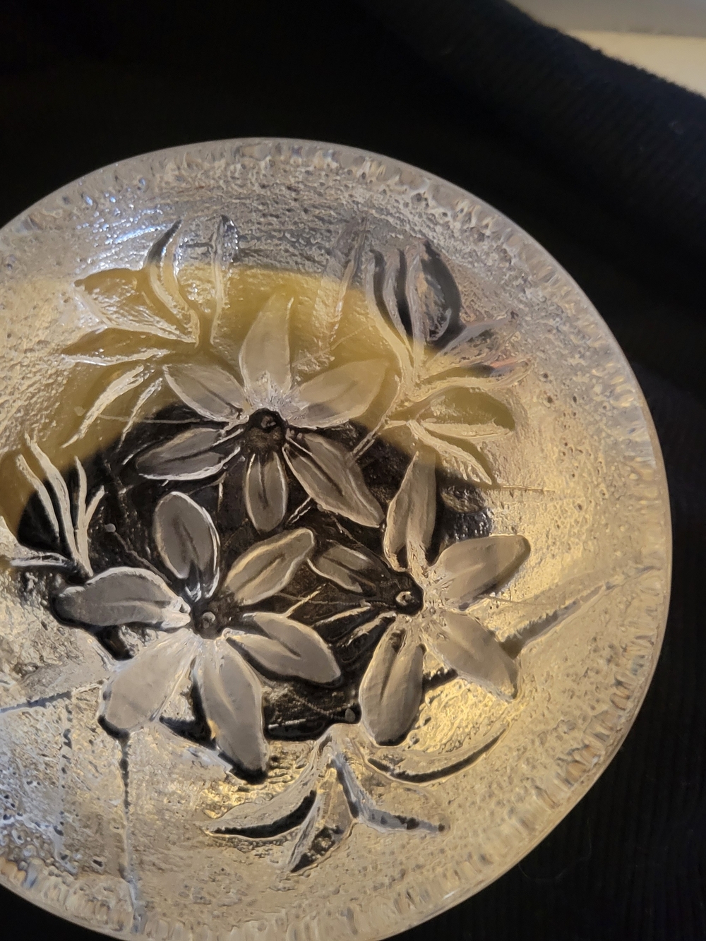 Vintage Beautiful Svenskt Glass Mats Johasson Artist Crystal Paperweight